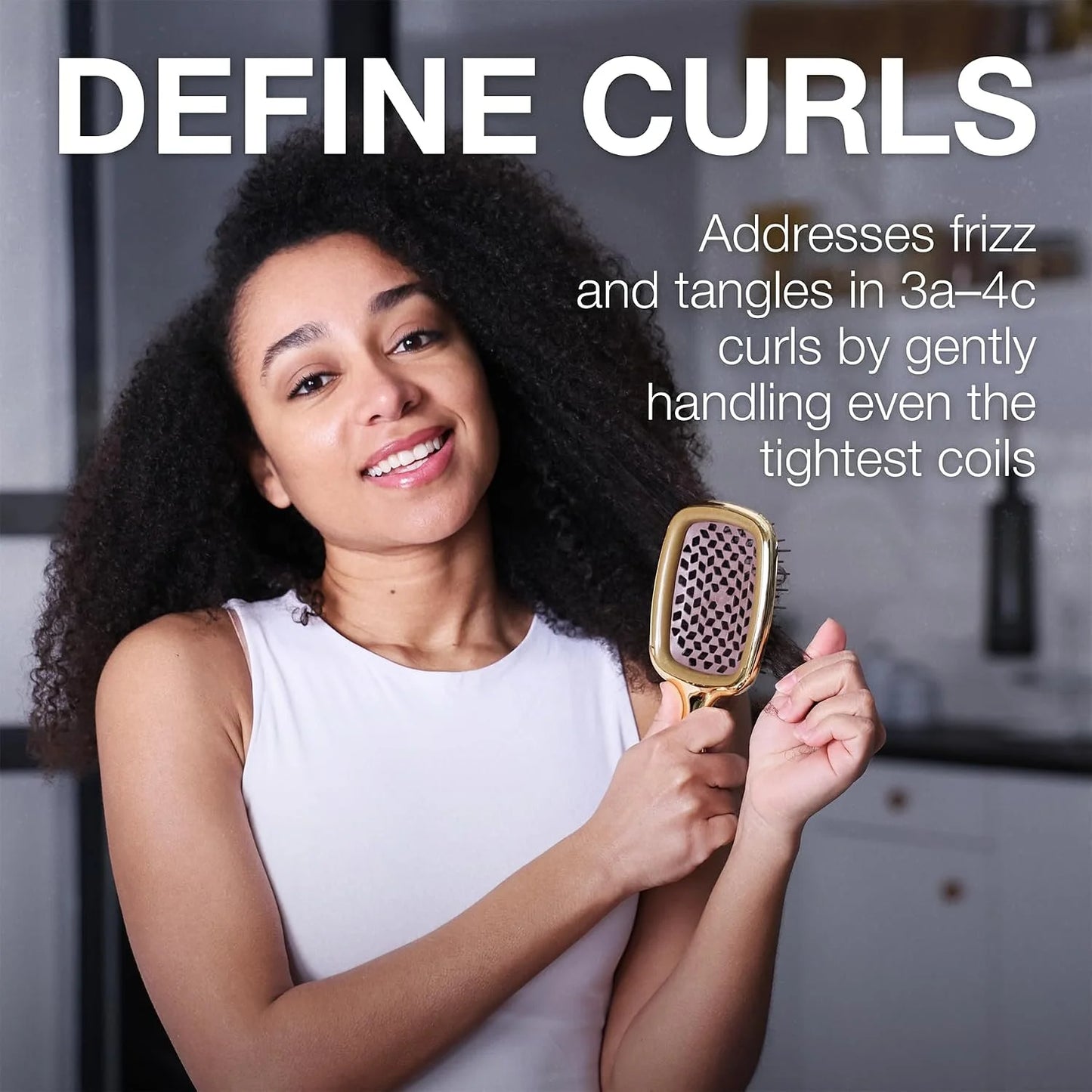 Janeke J-Brush Detangling Comb for Curly and Wavy Hair – Wide Tooth J-Shape Brush for Wet and Dry Use – Anti-Frizz, Lightweight and Gentle on Scalp – Made in Italy Professional Styling Tool (Black)