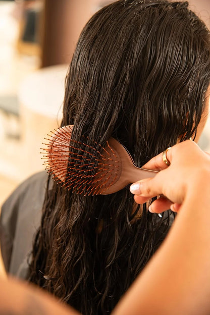 FRAMAR Checkered Hair Brush Detangler, Wet Hair Brushes For Women – Pink