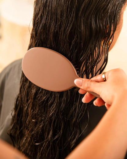 FRAMAR Checkered Hair Brush Detangler, Wet Hair Brushes For Women – Pink