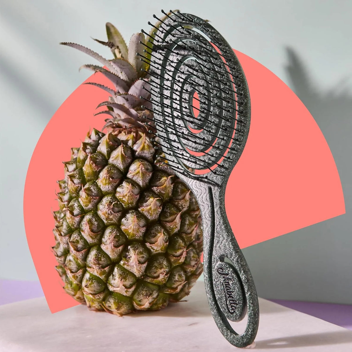 Ninabella Detangler Brush - No Tangle Hair Brush for Women, Fine, Thick and Long Hair - Hairbrush for Wet and Dry Hair, Gentle on the Scalp - Light Blue