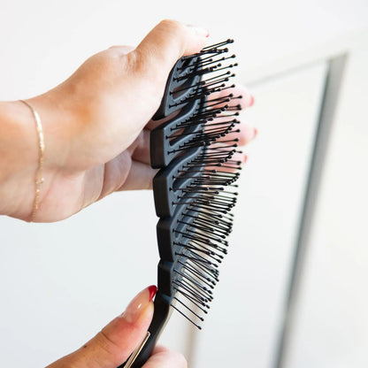 FRAMAR Vented Pink Hair Brush For Women, Flex Brush With Bendable Frame
