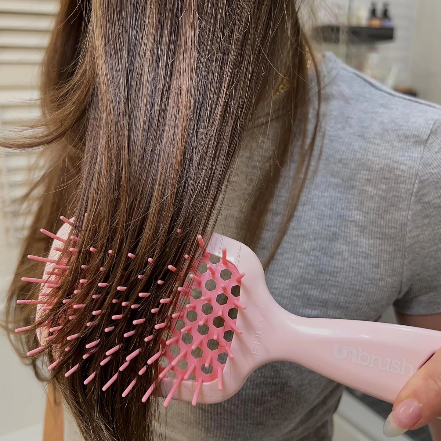 FHI Heat UNbrush Detangling Brush for Pain-Free Brushing on All Wet or Dry Hair Types — Durable DuoFlex Anti-Static Bristles, Lightweight Handle, Vented Hair Brush
