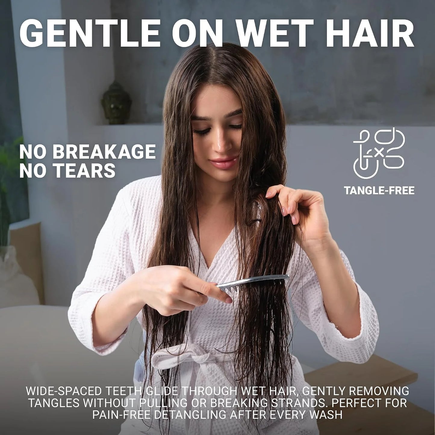 Janeke J-Brush Detangling Comb for Curly and Wavy Hair – Wide Tooth J-Shape Brush for Wet and Dry Use – Anti-Frizz, Lightweight and Gentle on Scalp – Made in Italy Professional Styling Tool (Black)